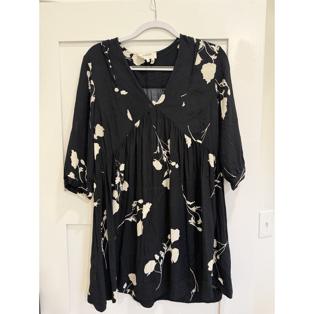 ba&sh Black White Floral Pleated Mini Dress Size M V-Neck 3/4 Sleeve